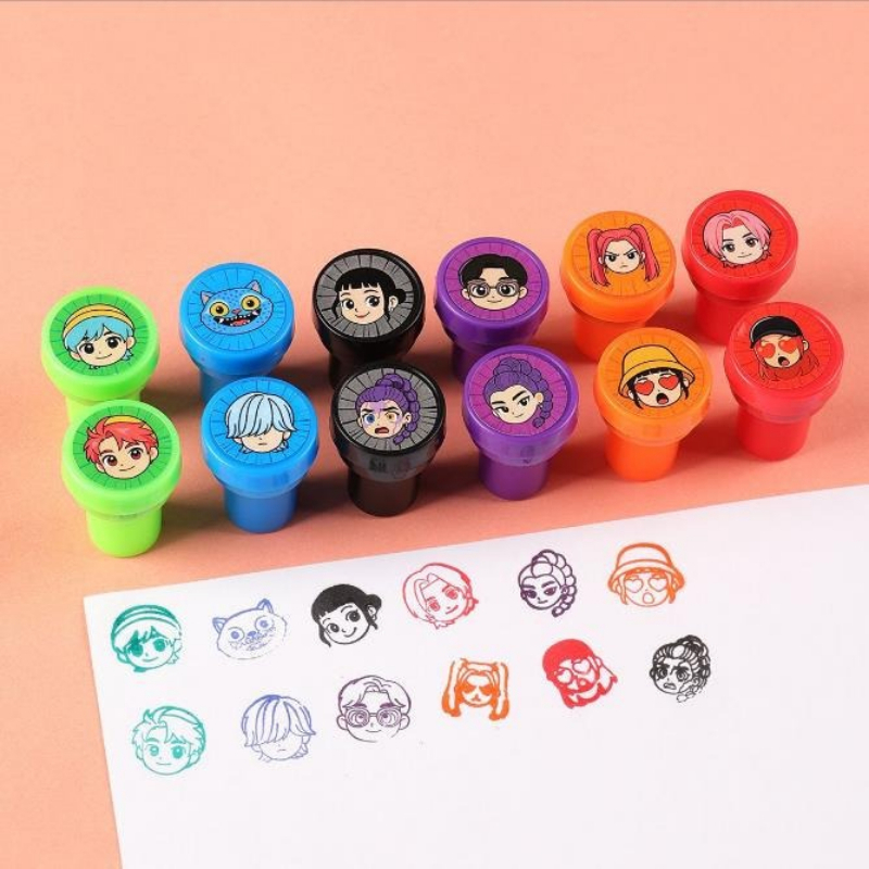 12 Parça Avcı Kız Grubu Anime  - Tool Bag incelemesi ve fiyatı
